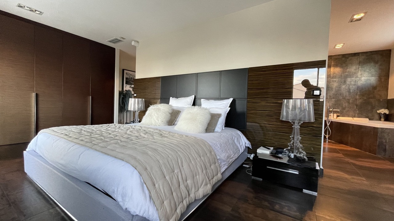 Photo of Bedroom in Gairaut