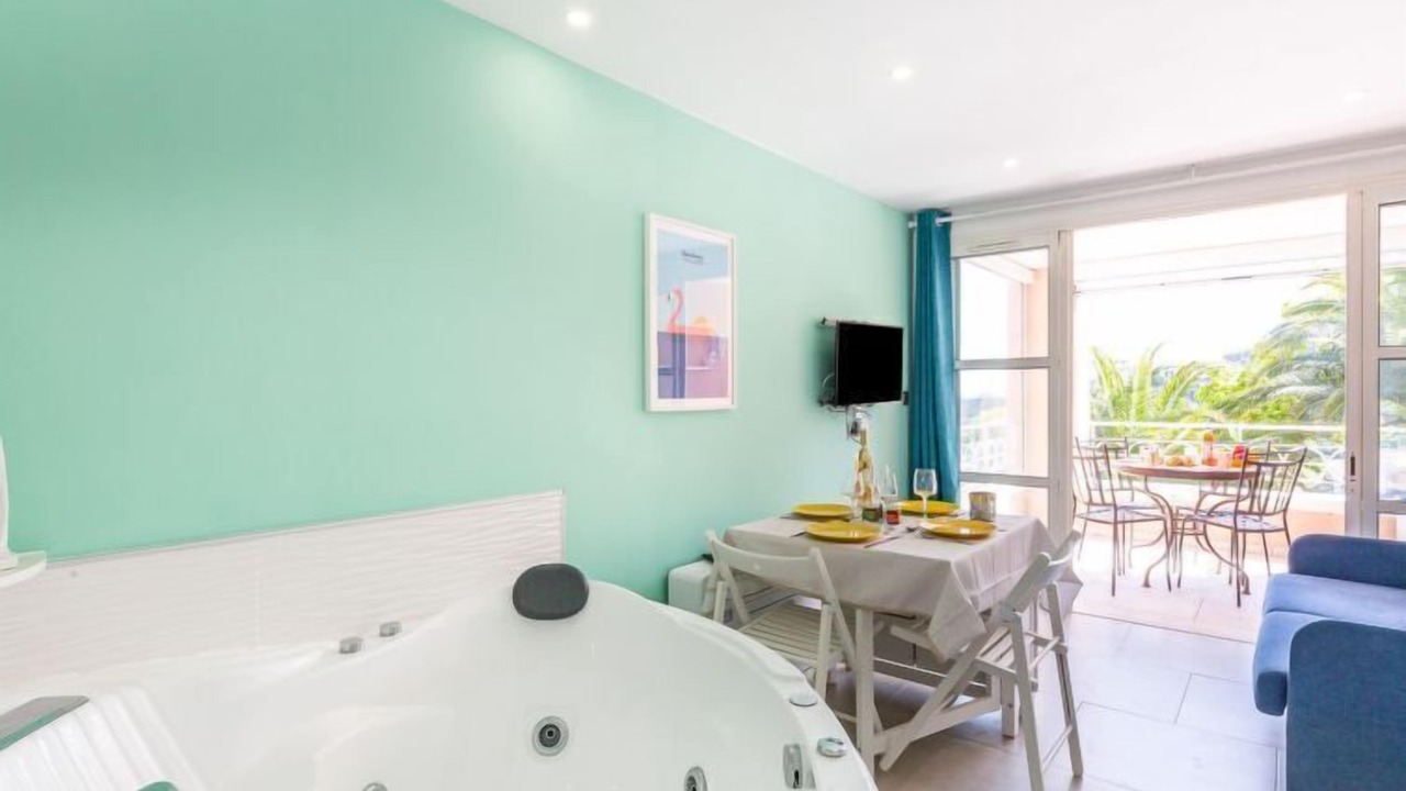 Photo of Bedroom in Cap Esterel