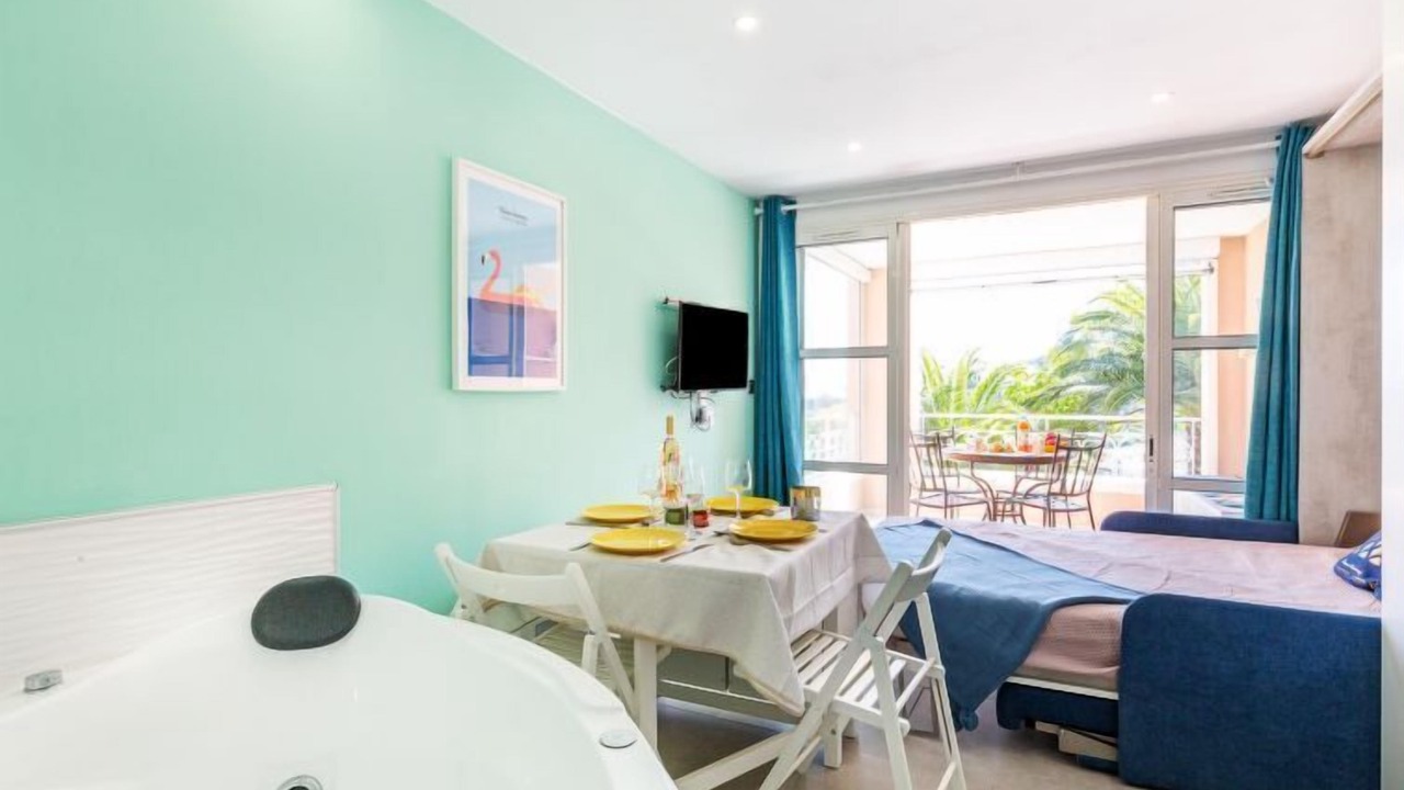 Photo of Bedroom in Cap Esterel