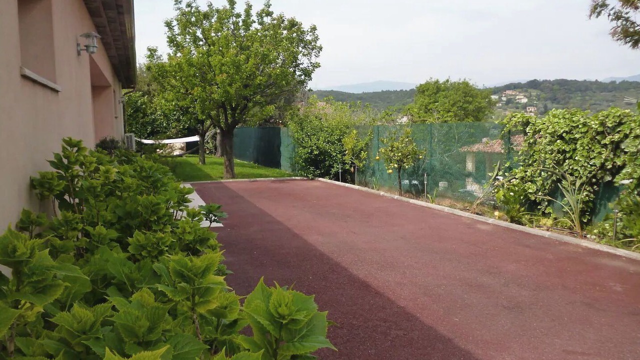 Photo of Outdoor in Biot