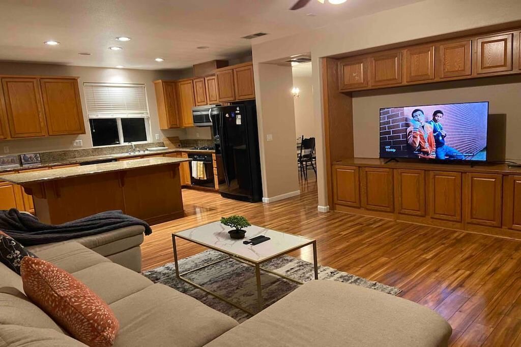 Photo of Livingroom in North Natomas