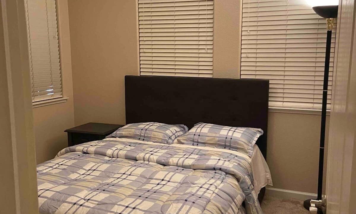 Photo of Bedroom in North Natomas