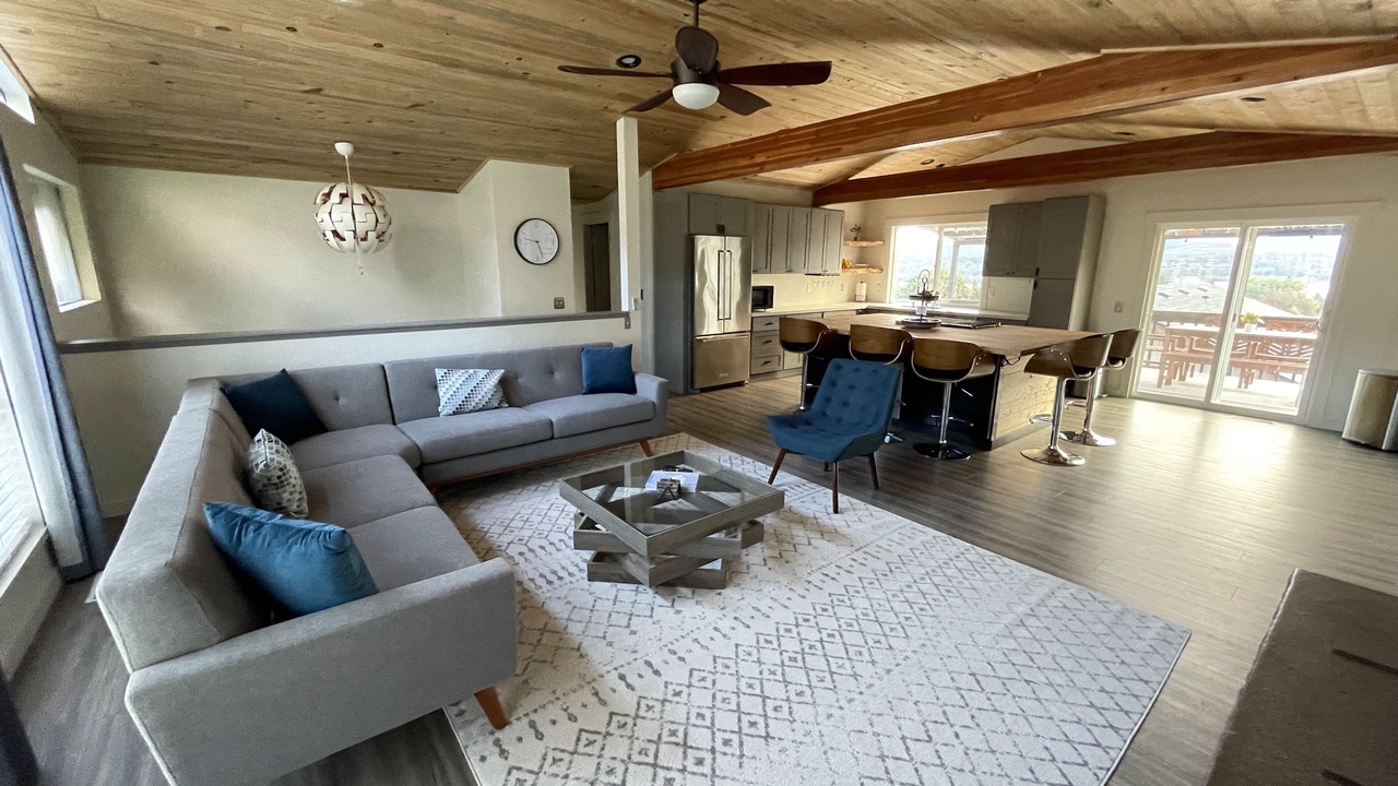 Photo of Livingroom in Bryn Mawr-Skyway