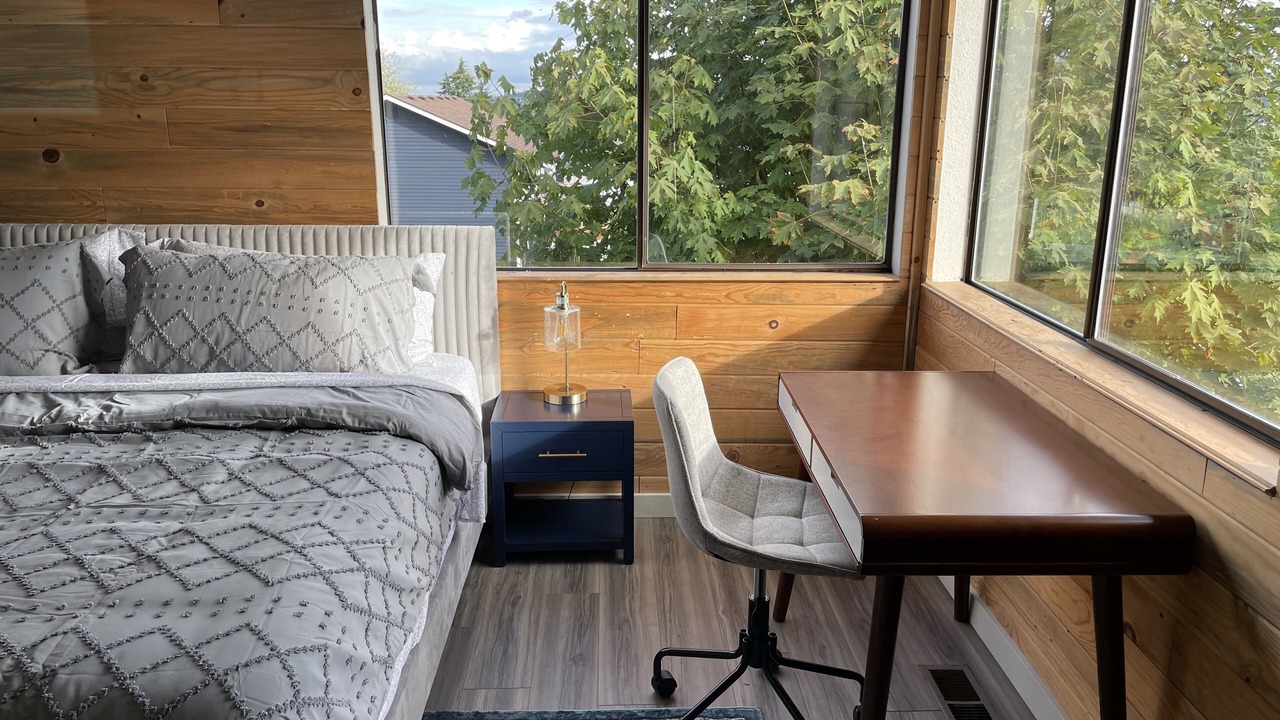 Photo of Bedroom in Bryn Mawr-Skyway