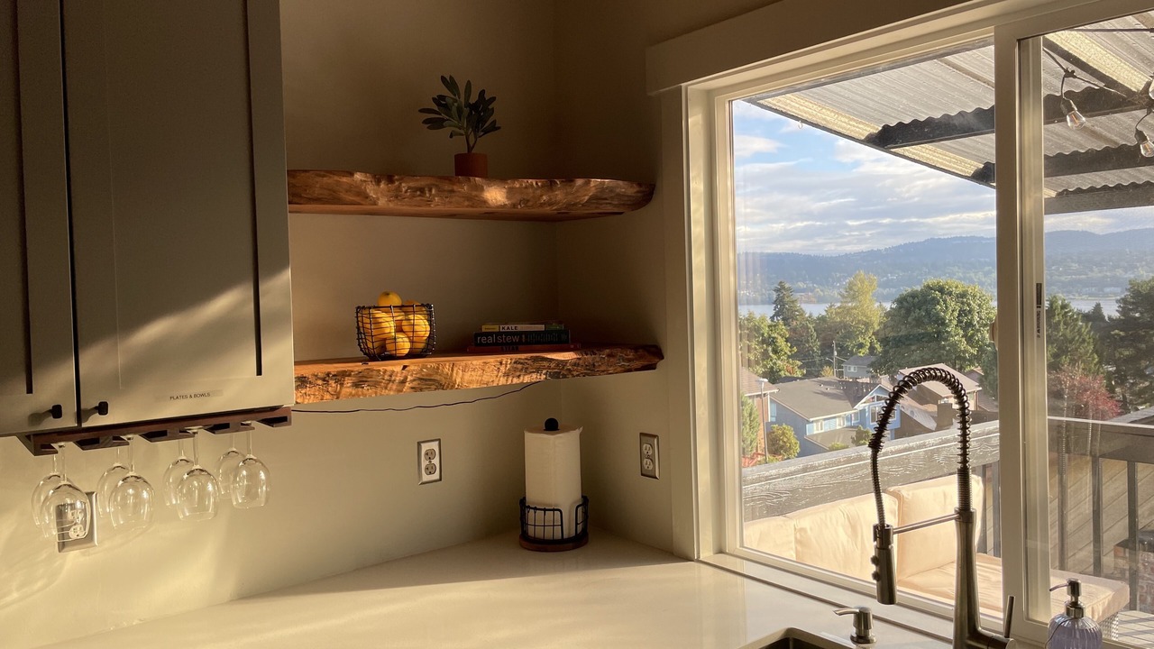 Photo of Others in Bryn Mawr-Skyway