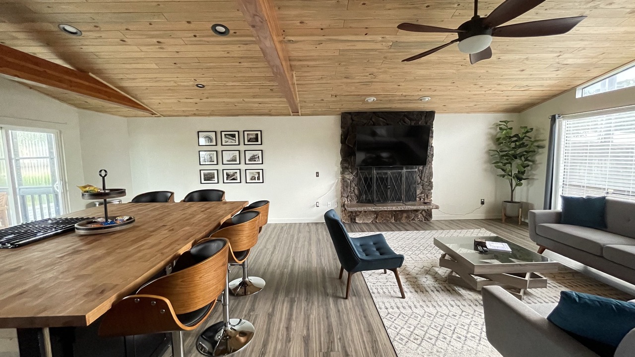 Photo of Others in Bryn Mawr-Skyway