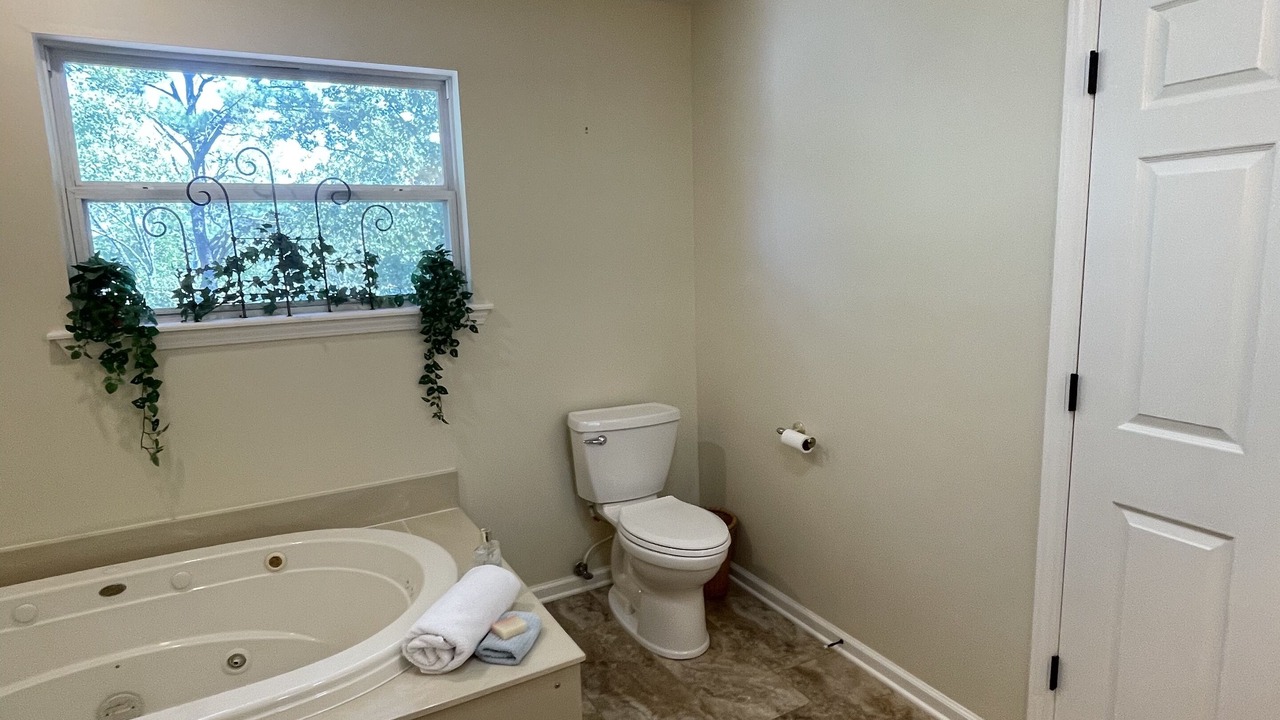 Photo of Bathroom in Higden