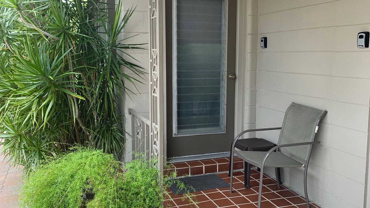 Photo of Patio Balcony in Warm Mineral Springs