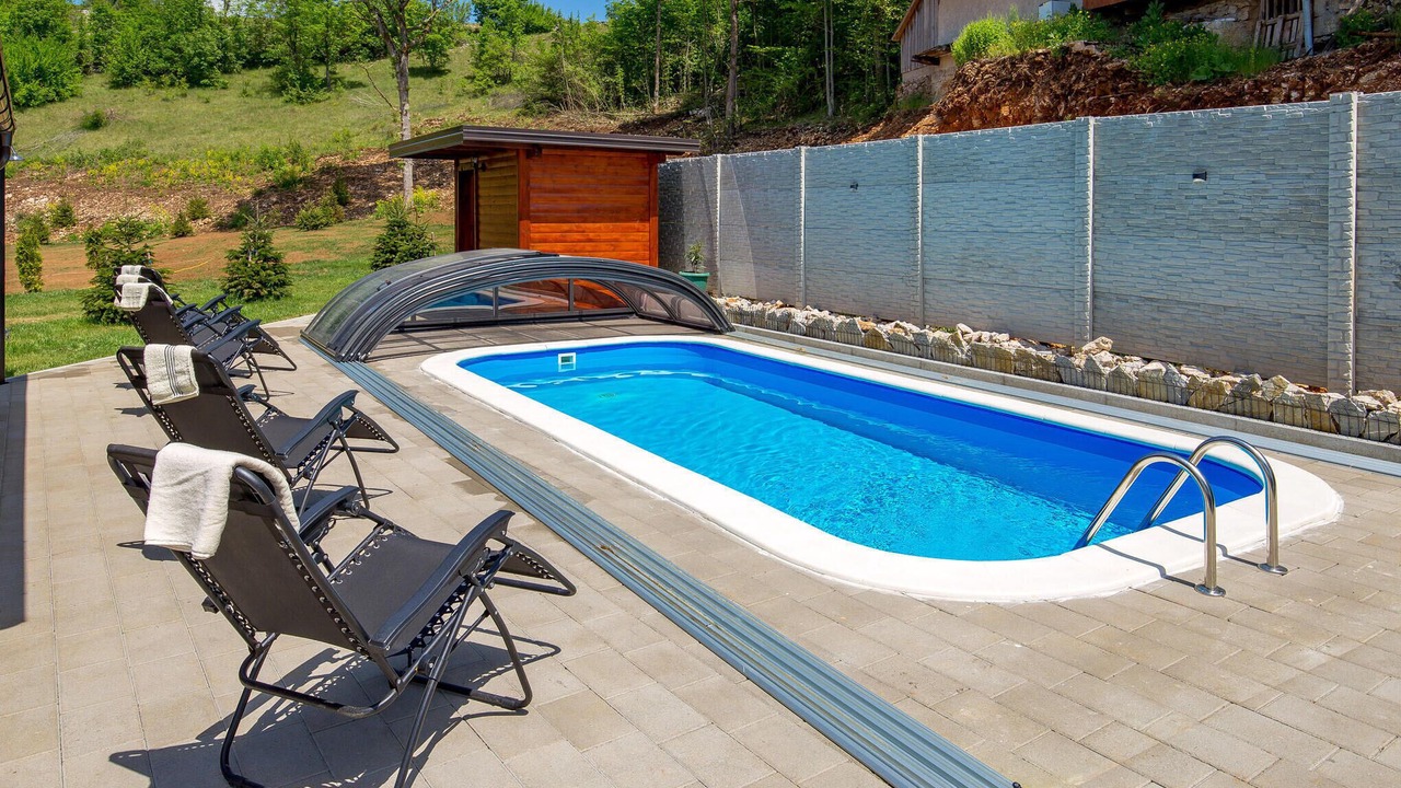 Photo of Outdoor in Perusic