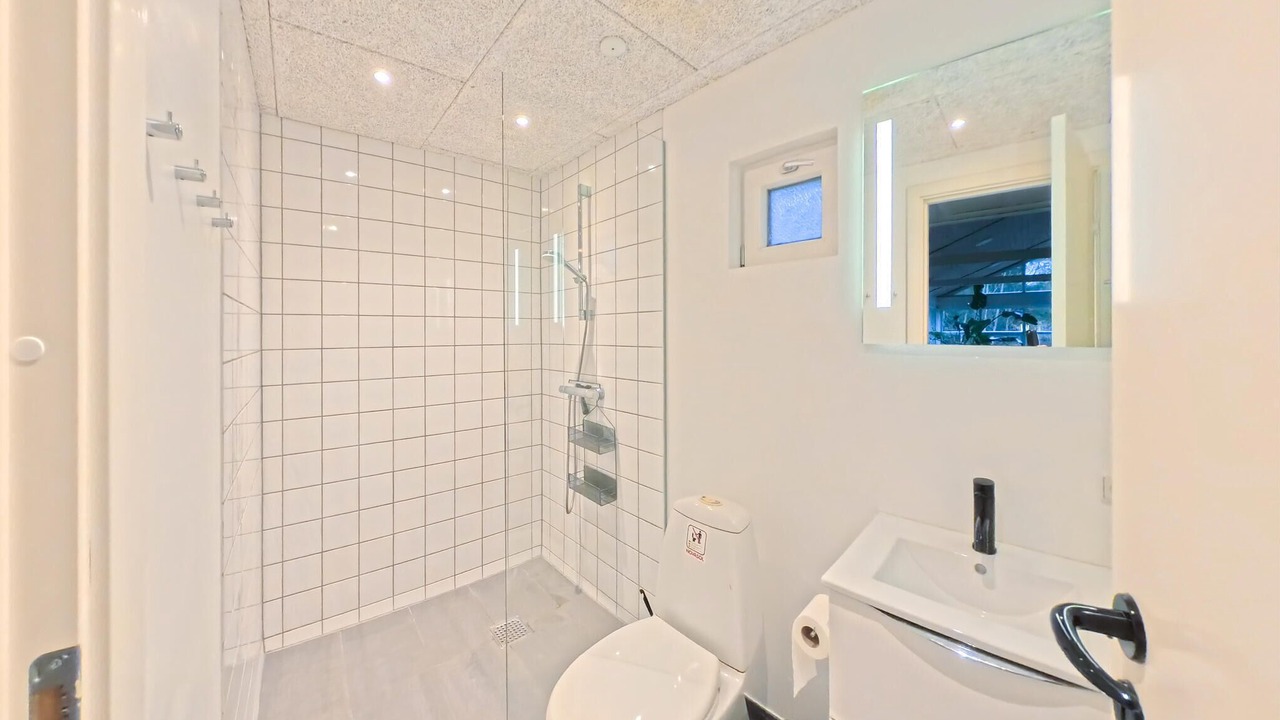 Photo of Bathroom in Helberskov Strand