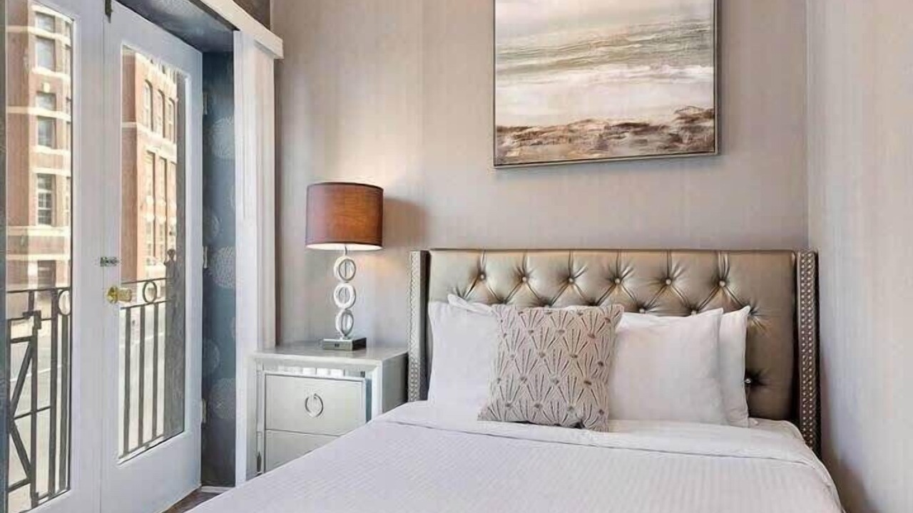 Photo of Bedroom in Bay Village