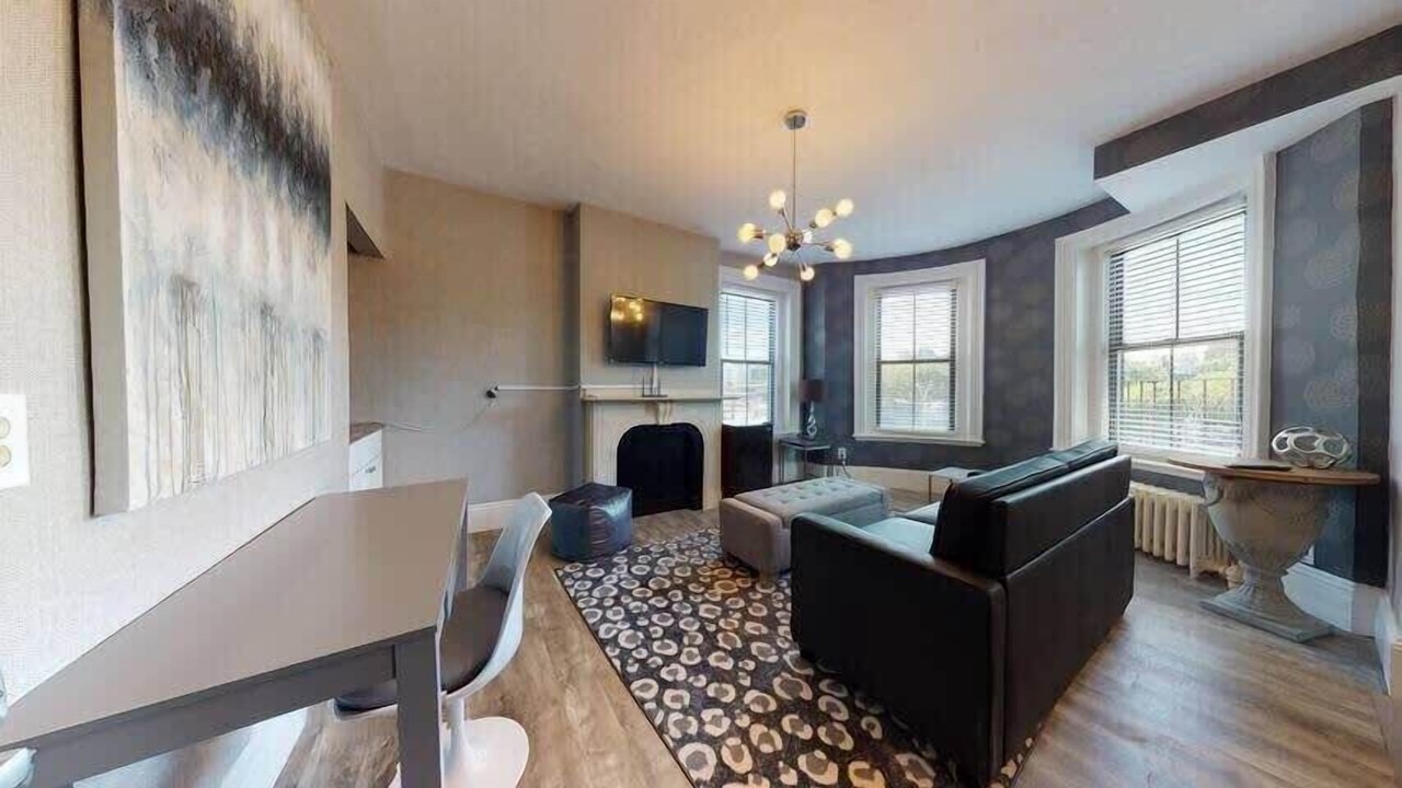 Photo of Livingroom in Bay Village