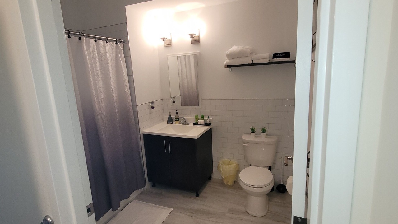 Photo of Bathroom in Bound Brook