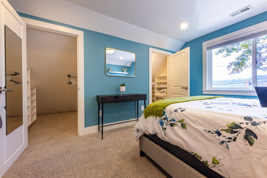 Photo of Bedroom in Overlook
