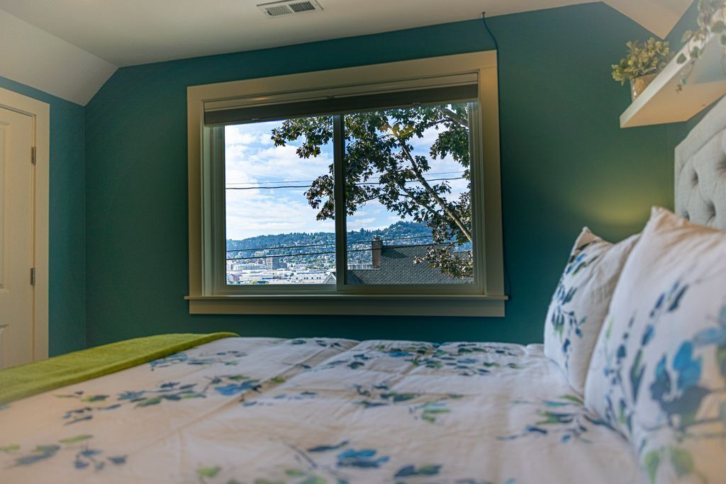 Photo of Bedroom in Overlook