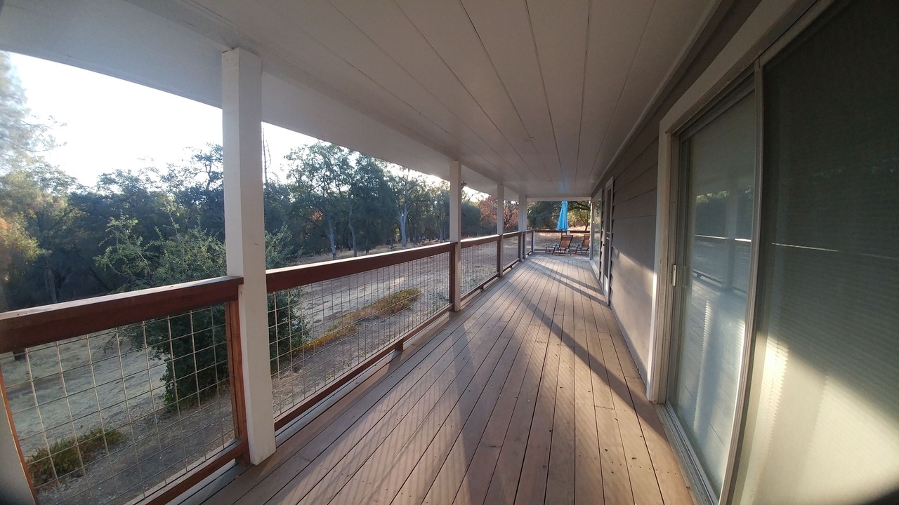 Photo of Patio Balcony in Midpines