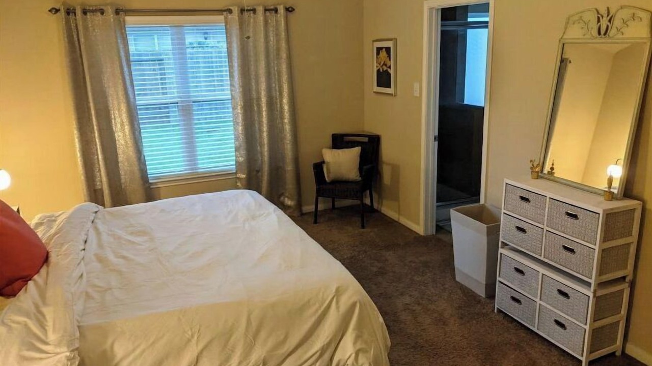 Photo of Bedroom in Central Southwest