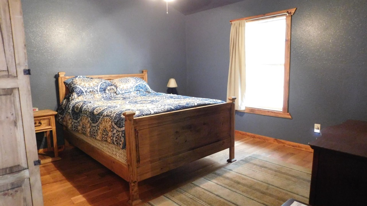 Photo of Bedroom in Cloudcroft