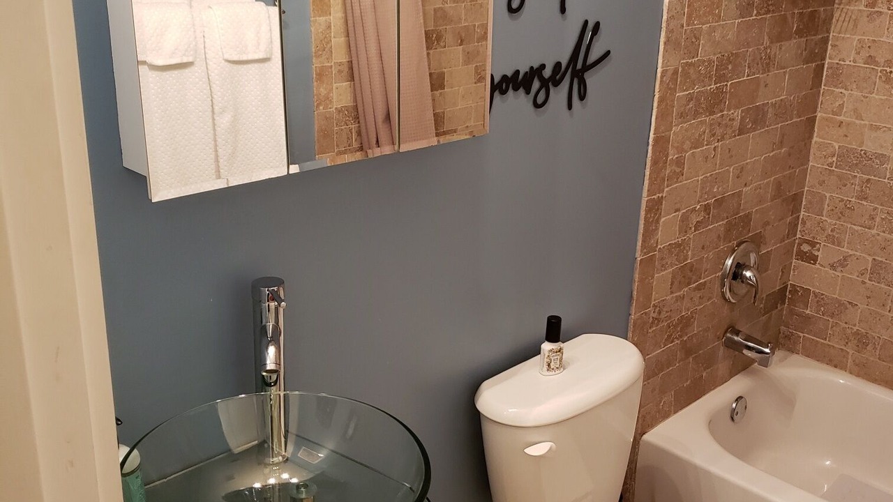 Photo of Bathroom in East Side