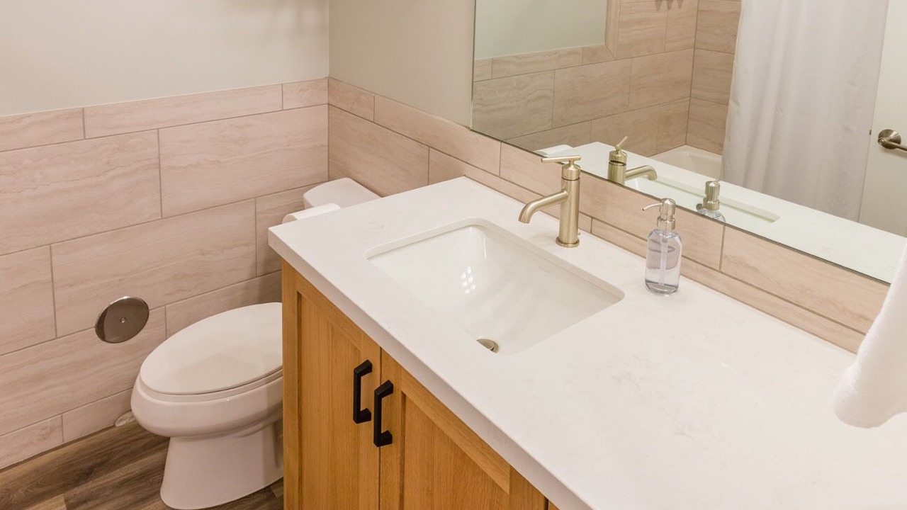Photo of Bathroom in Cottonwood Heights