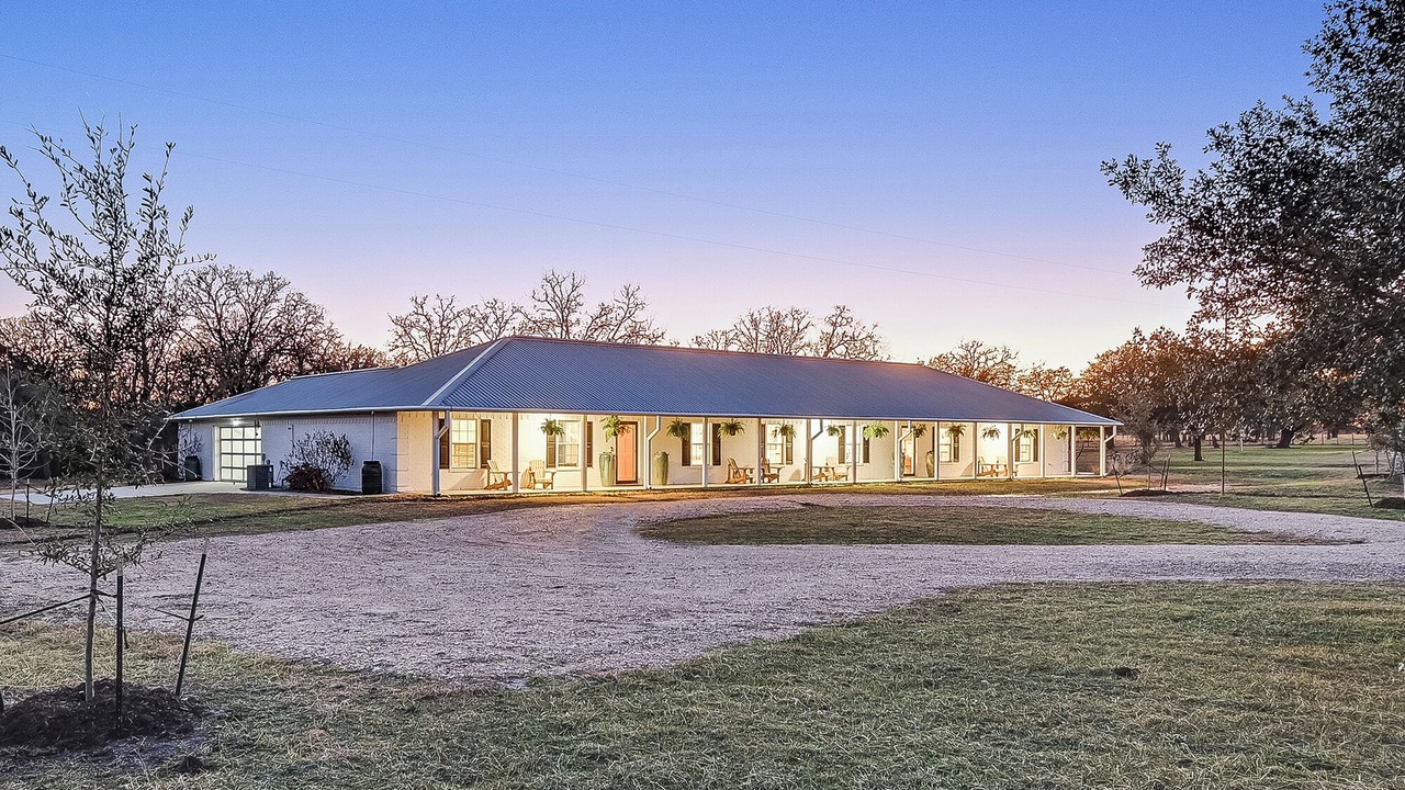Photo of Outdoor in Round Top
