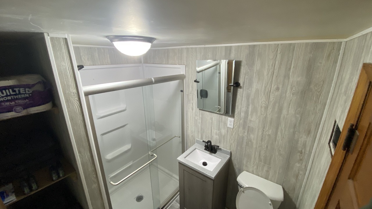 Photo of Bathroom in Knox County