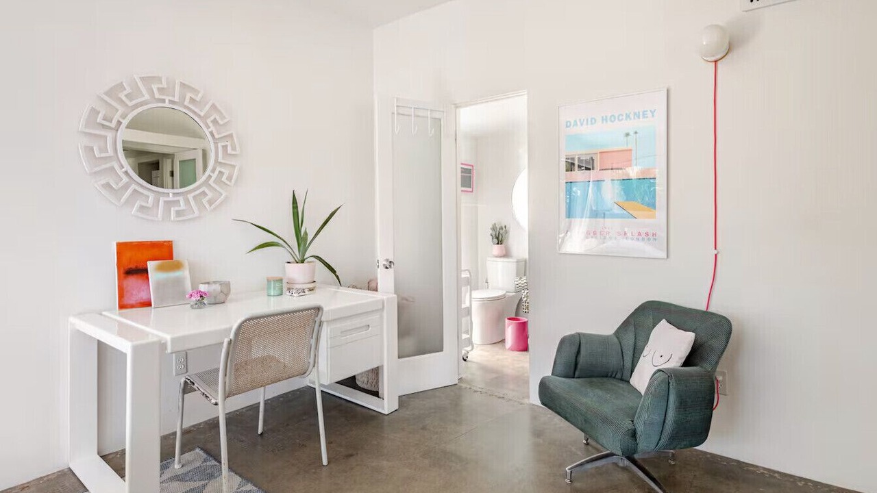 Photo of Bedroom in Racquet Club Estates