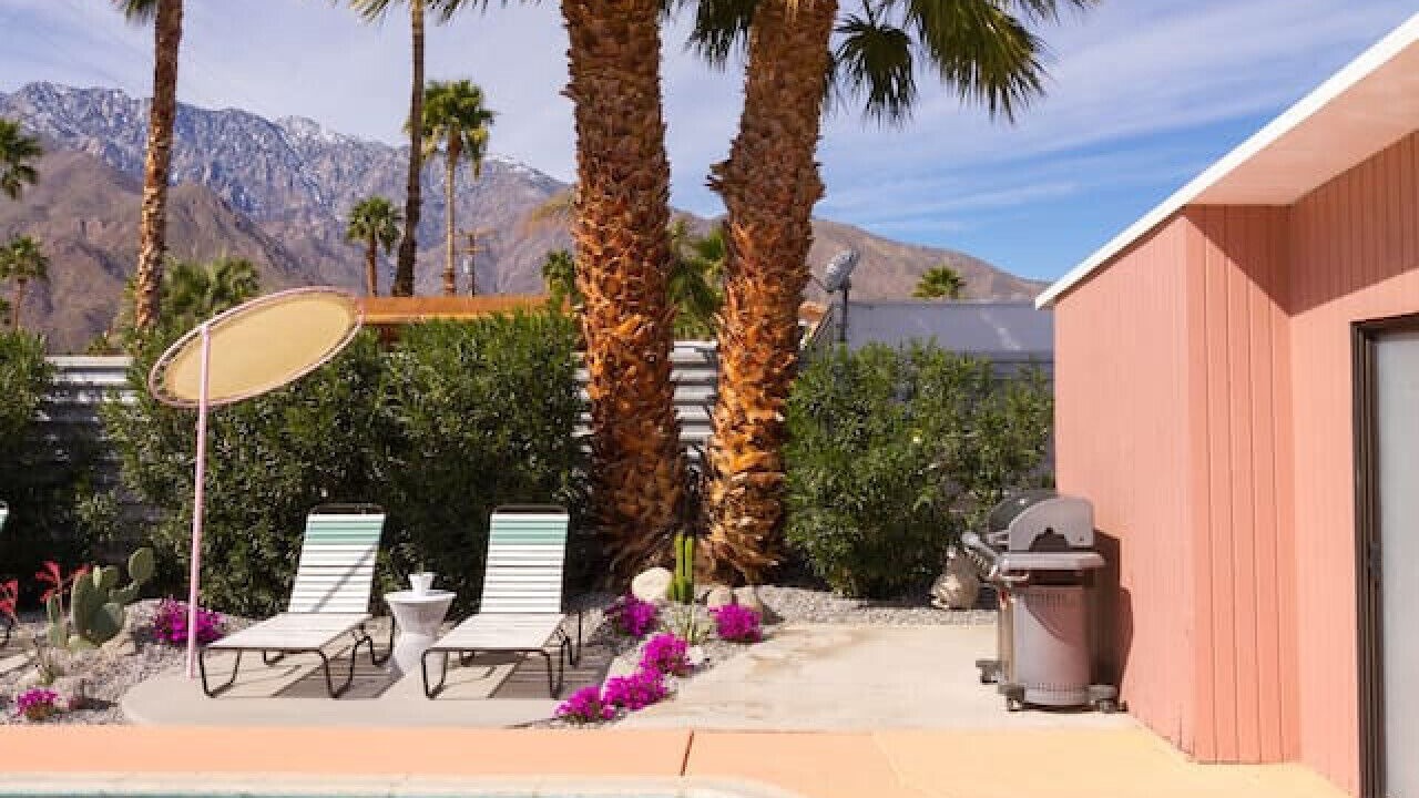 Photo of Outdoor in Racquet Club Estates