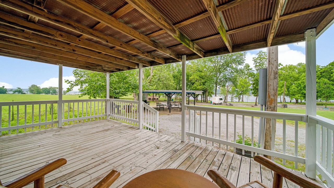 Photo of Patio Balcony in Pryor