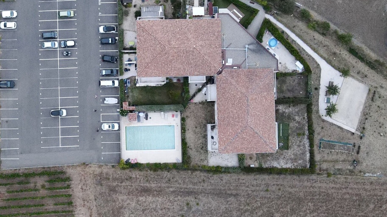 Photo of Outdoor in Peret