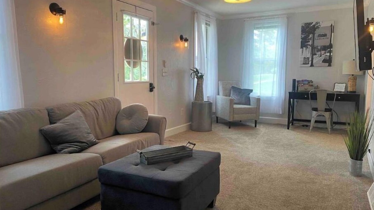 Photo of Livingroom in Le Claire