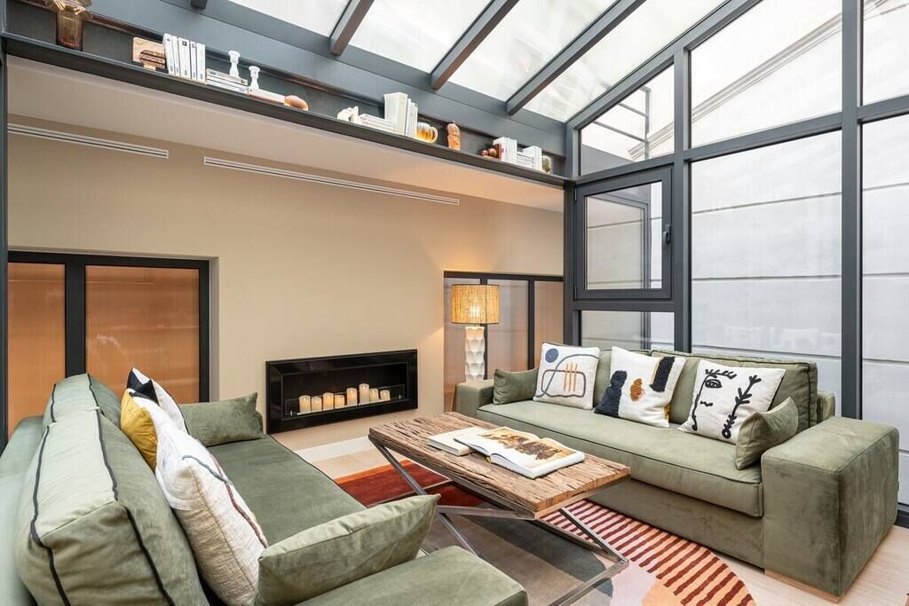 Photo of Livingroom in Porte-Saint-Martin