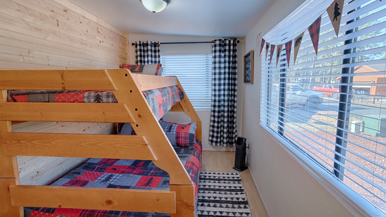 Photo of Bedroom in Pinetop-Lakeside