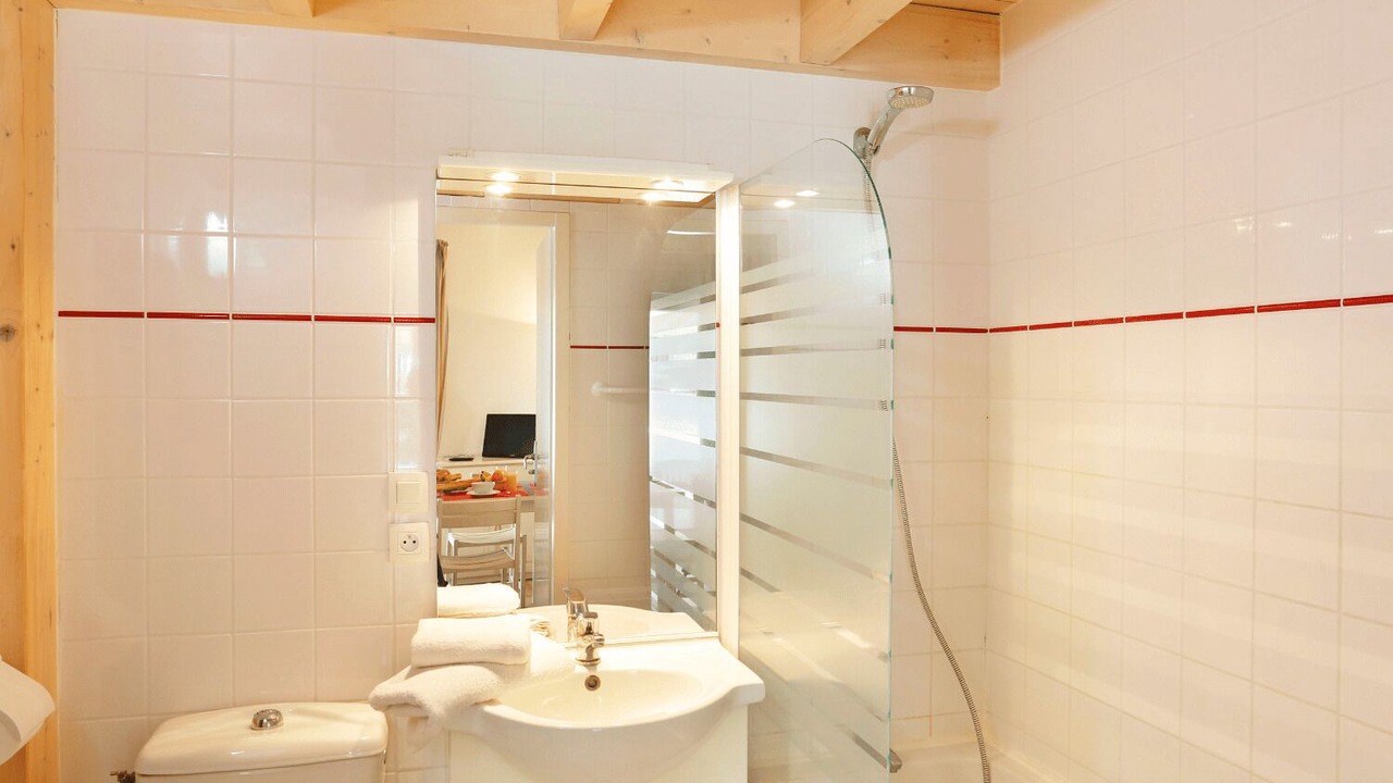 Photo of Bathroom in Saint-Georges-d'Oleron
