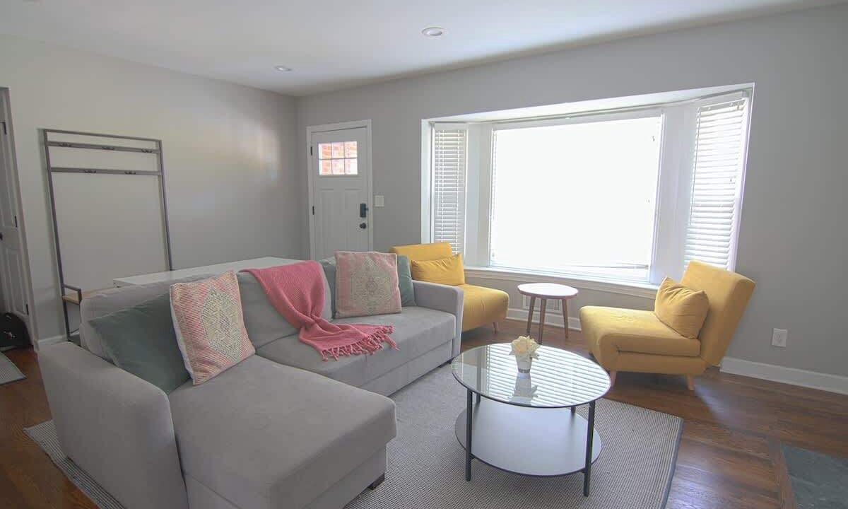 Photo of Livingroom in Silver Spring