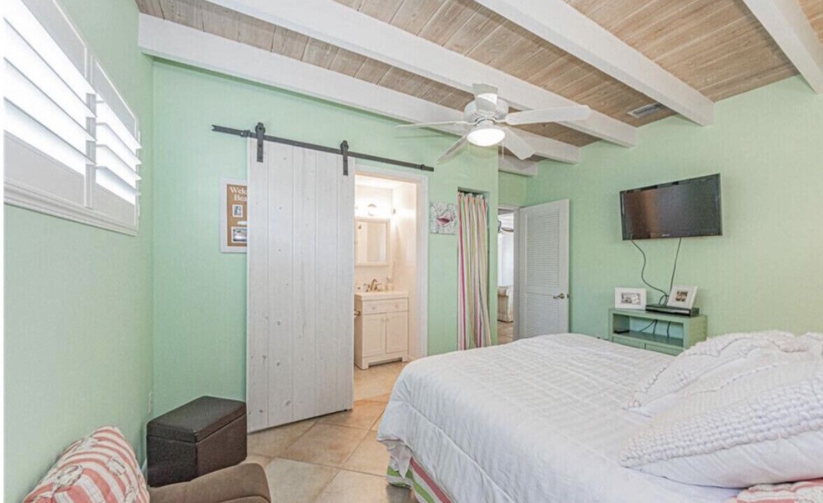 Photo of Bedroom in Melbourne Beach