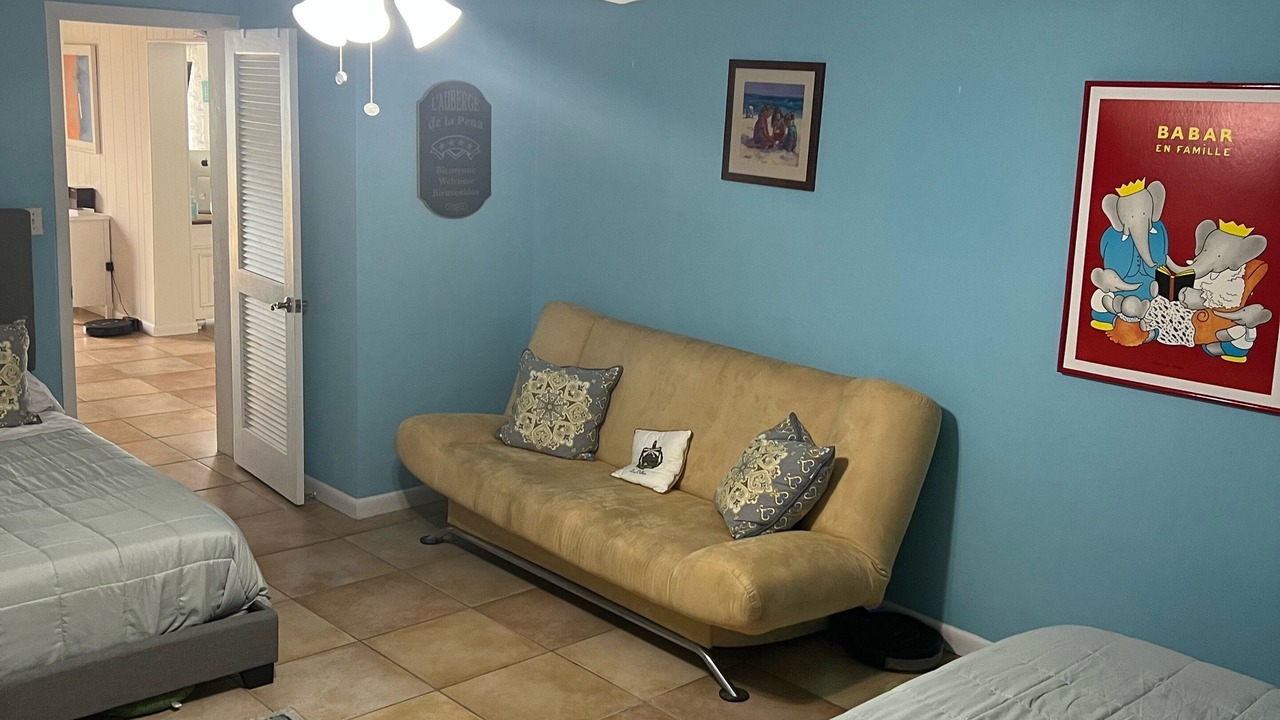 Photo of Bedroom in Melbourne Beach