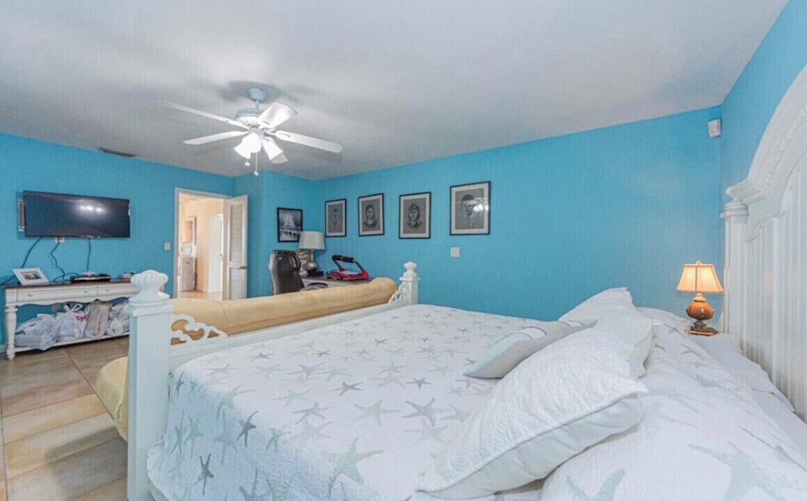 Photo of Bedroom in Melbourne Beach