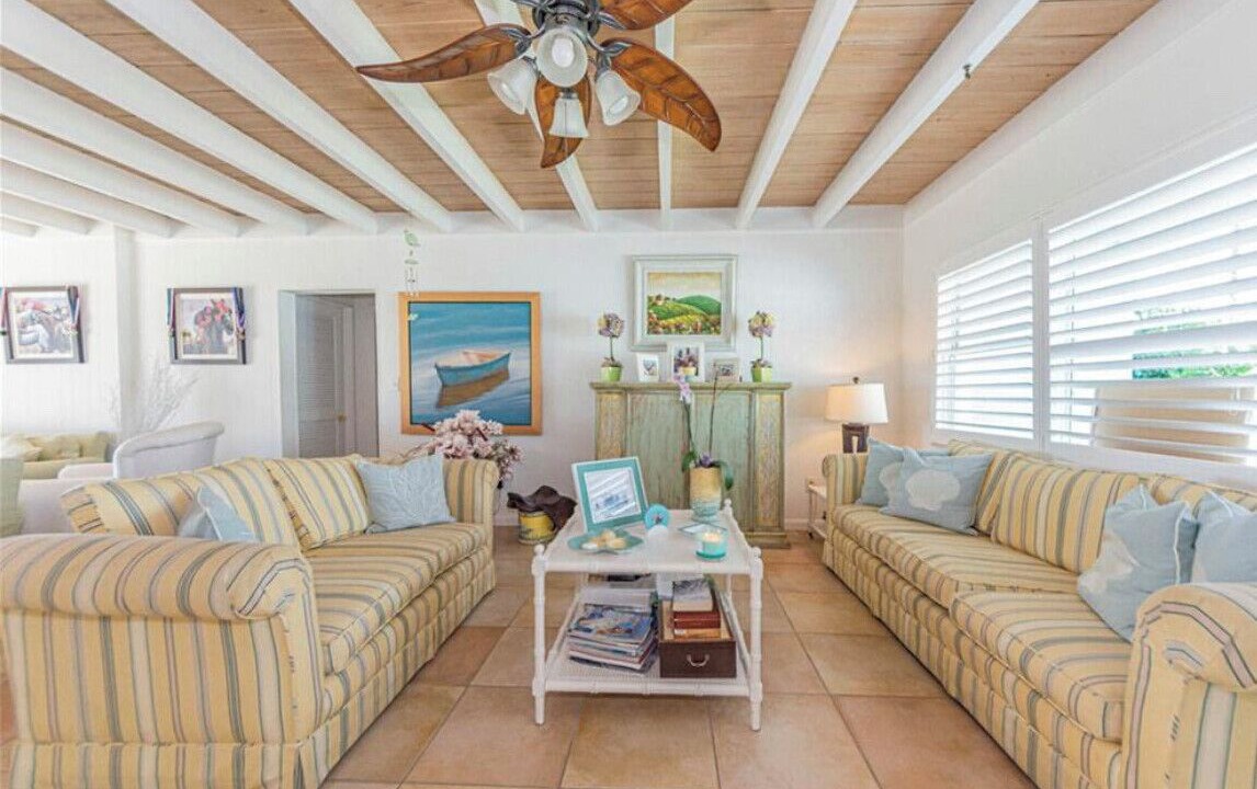 Photo of Livingroom in Melbourne Beach
