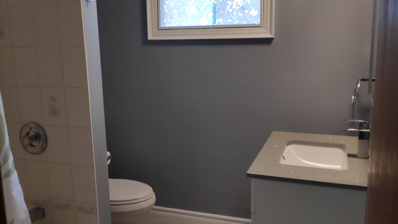 Photo of Bathroom in Kawartha Lakes