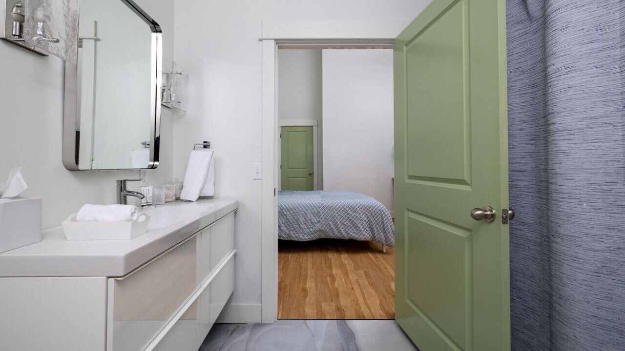 Photo of Bedroom in West Main Historic District