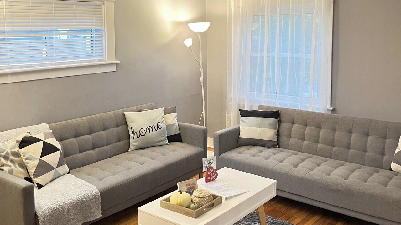 Photo of Livingroom in Welland