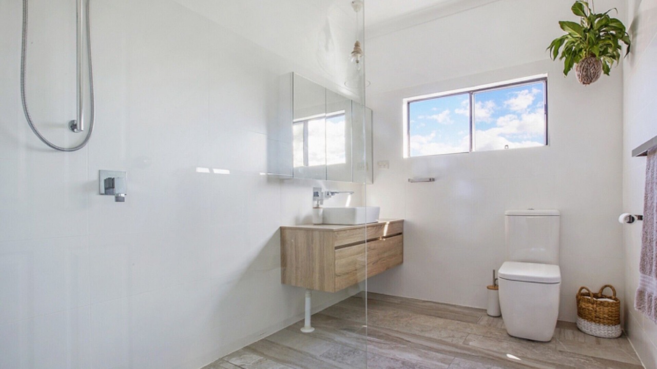 Photo of Bathroom in Summerland Point