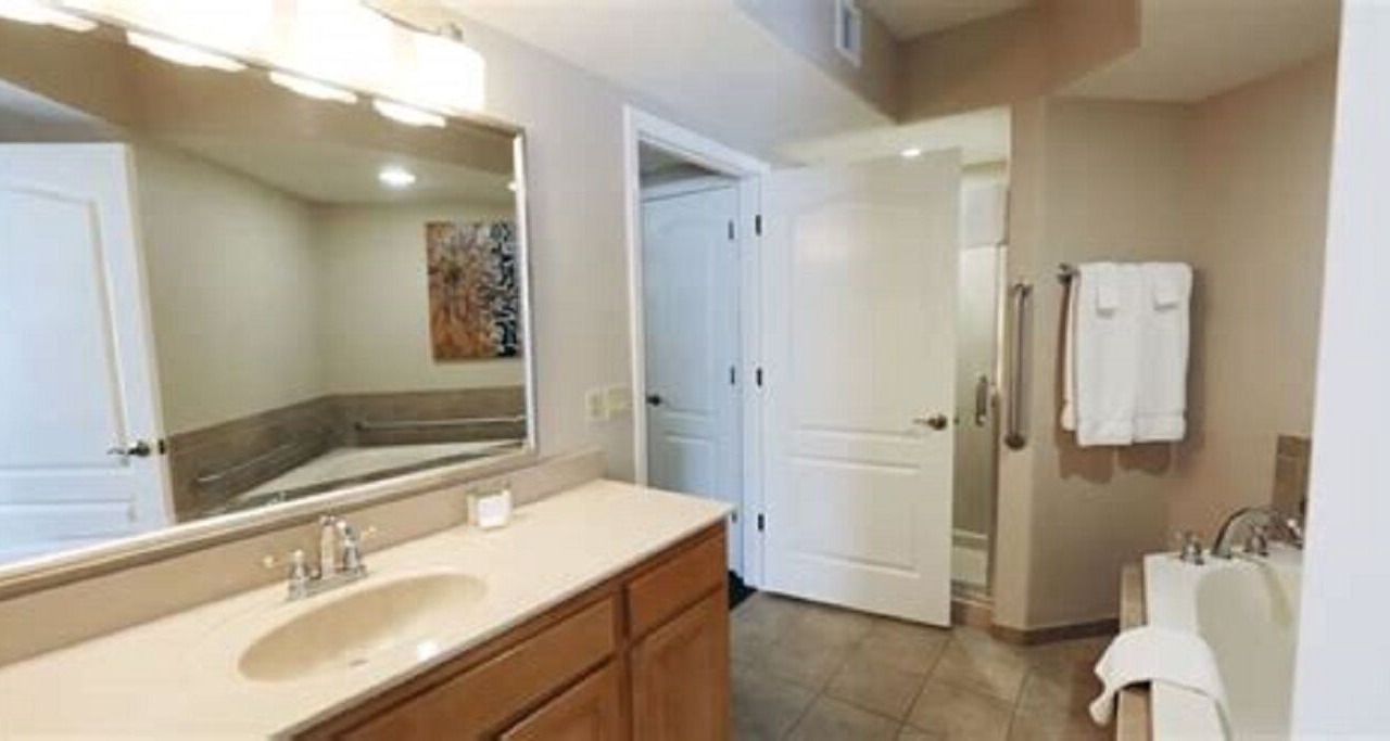 Photo of Bathroom in Oak Creek