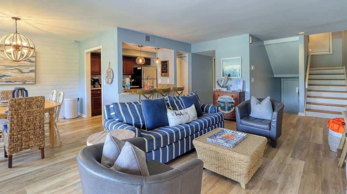 Photo of Livingroom in Palmetto Dunes