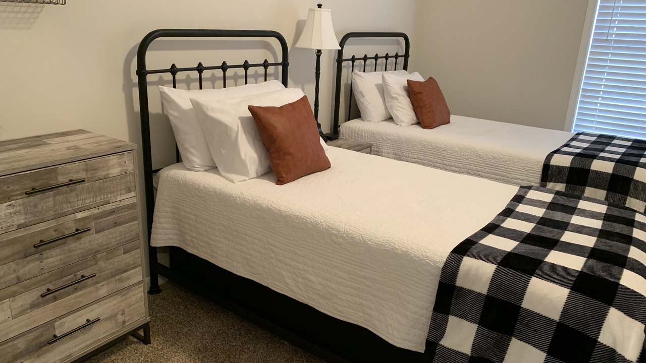 Photo of Others in Apple Valley