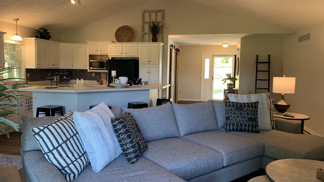 Photo of Livingroom in Apple Valley