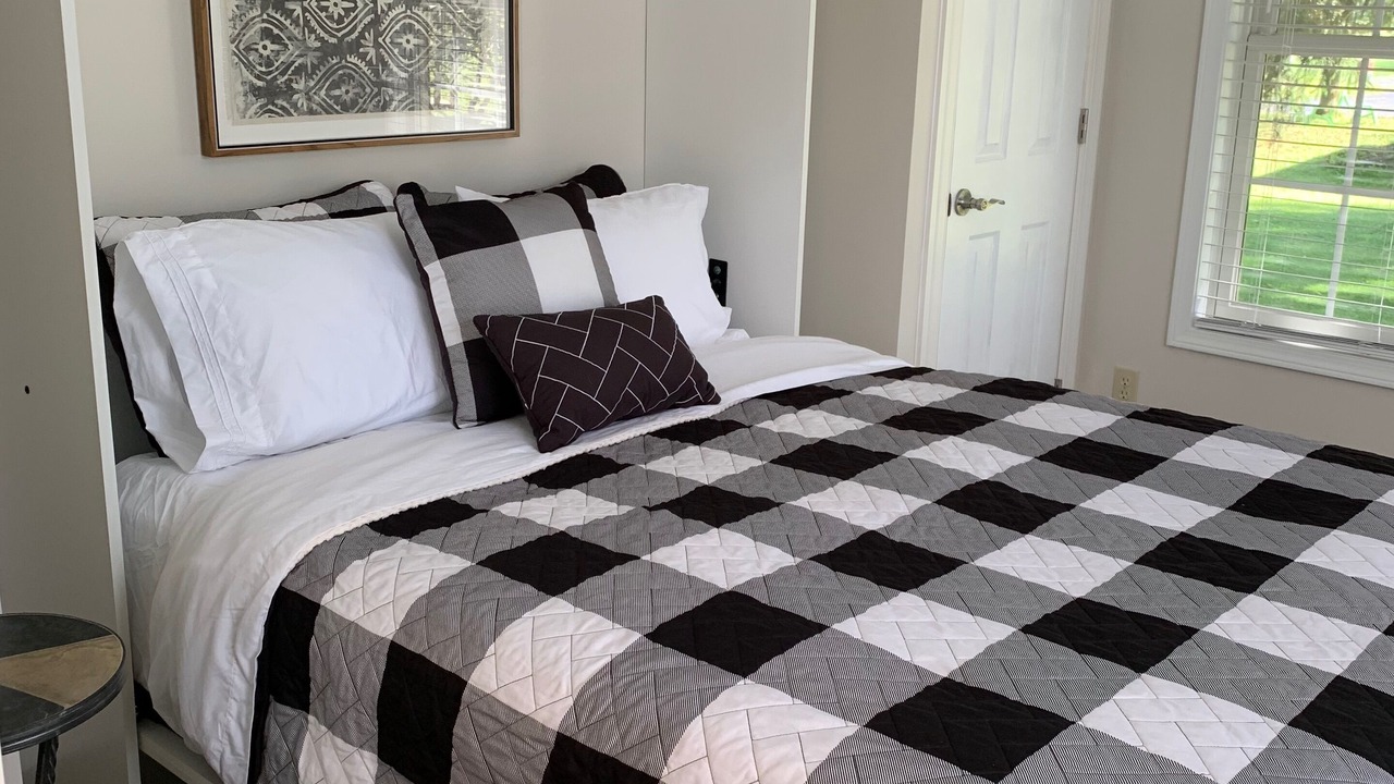 Photo of Others in Apple Valley