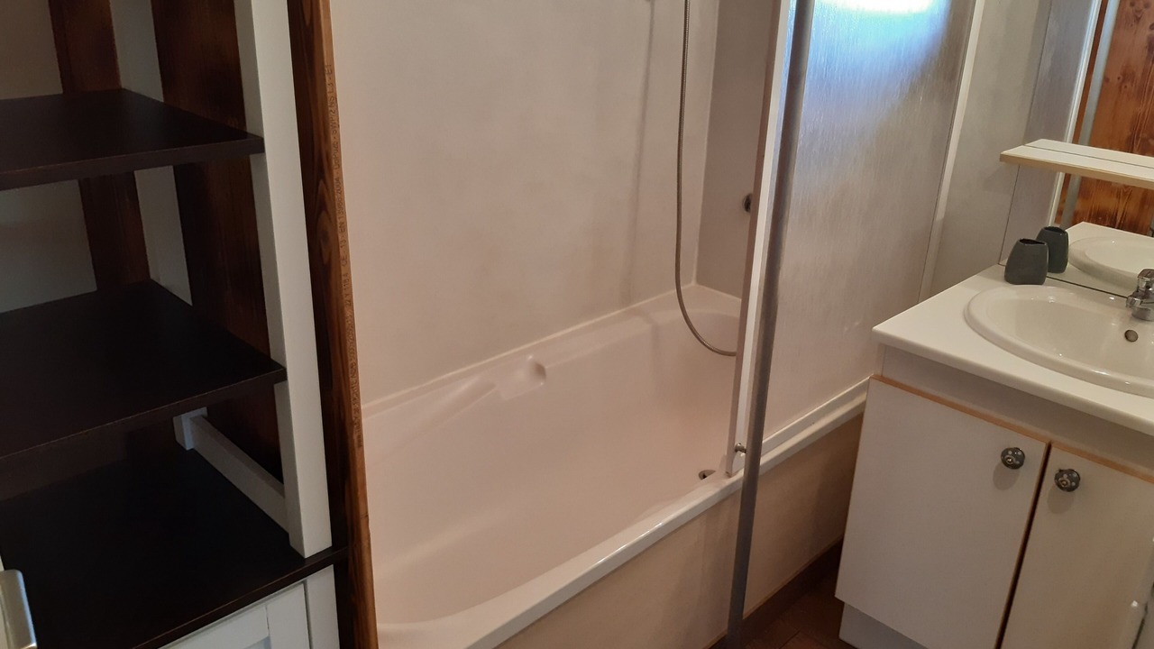 Photo of Bathroom in Fort-du-Plasne