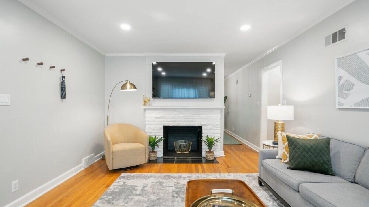 Photo of Livingroom in Tulsa